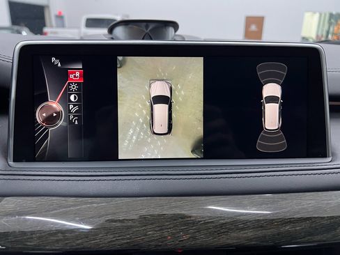 Used 2016 BMW X5 xDrive50i image 31