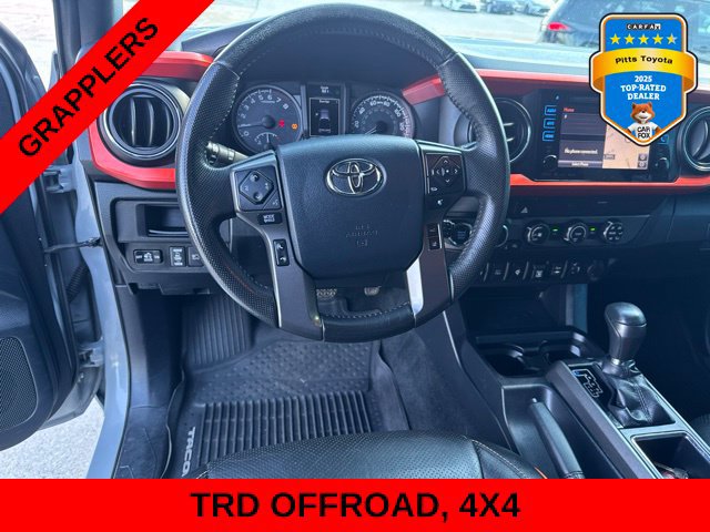 Used 2019 Toyota Tacoma TRD Off-Road AWD/4WD image 17