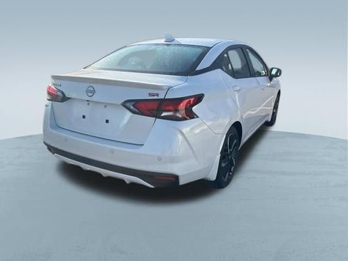 Used 2025 Nissan Versa SR w/ Trunk Package image 9