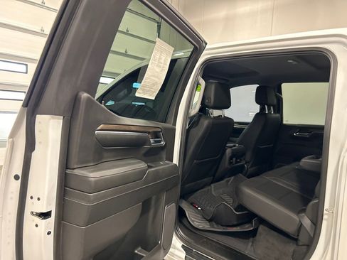 Used 2024 Chevrolet Silverado 1500 LT Trail Boss w/ LT Trail Boss Premium Package image 33