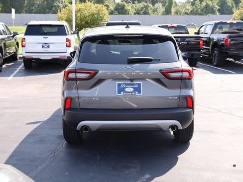 Used 2025 Ford Escape Active AWD/4WD image 6