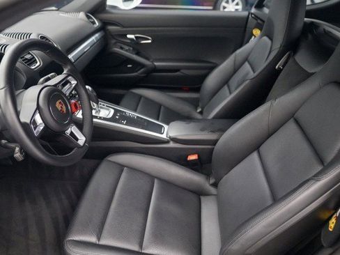 Used 2019 Porsche 718 Cayman S image 24