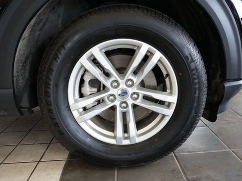 Used 2022 Ford Explorer XLT w/ Class IV Trailer Tow Package image 53