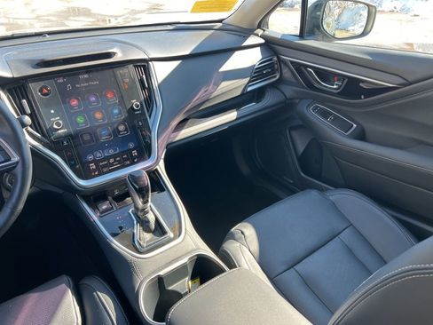 Used 2020 Subaru Outback Limited image 25