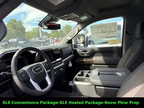 New 2025 GMC Sierra 2500 SLE w/ SLE Convenience Package image 11