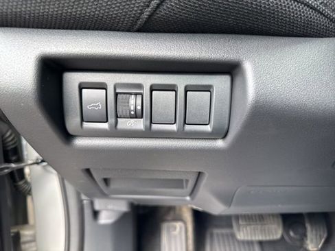 Used 2026 Subaru Outback Premium AWD/4WD image 21