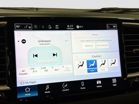 Used 2022 Chrysler Pacifica Touring-L FWD image 13