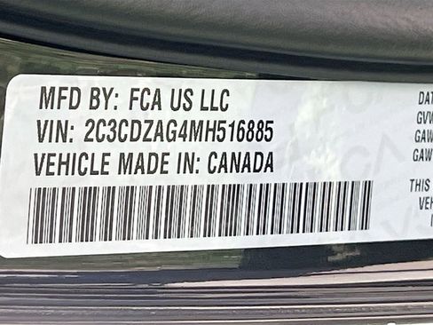 Used 2021 Dodge Challenger SXT RWD image 27