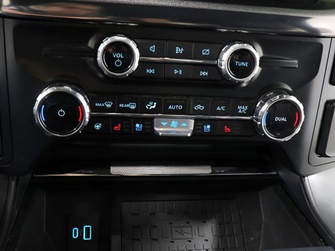 Used 2024 Ford F150 Lariat w/ Equipment Group 502A High image 12