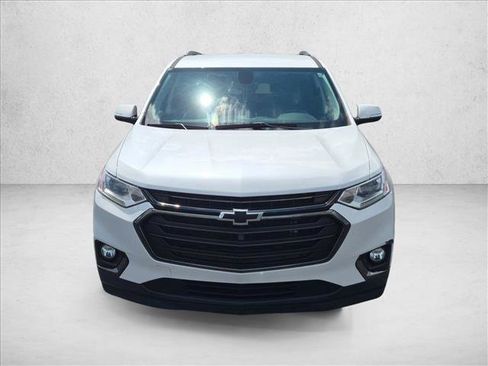 Used 2018 Chevrolet Traverse RS FWD image 2