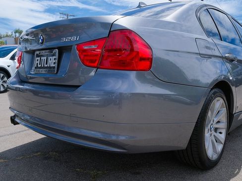 Used 2011 BMW 328i Sedan RWD image 39