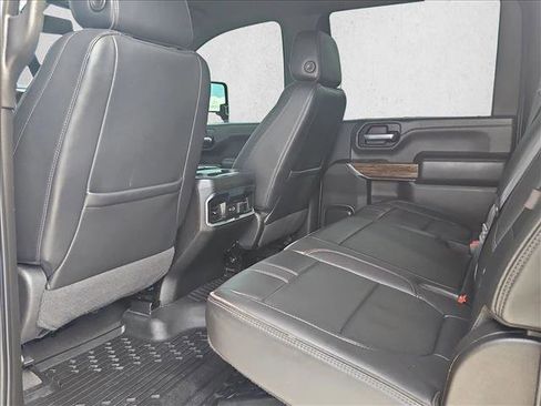 Used 2022 Chevrolet Silverado 3500 High Country w/ Z71 Off-Road Package image 16