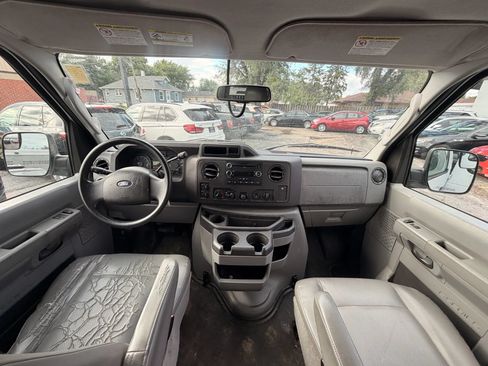 Used 2011 Ford E-350 and Econoline 350 XL w/ PWR Windows & Locks Group RWD image 2