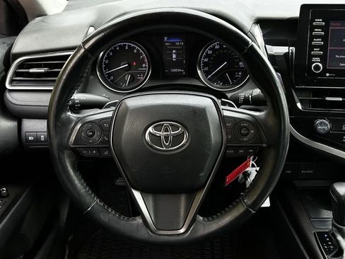 Used 2021 Toyota Camry SE image 13