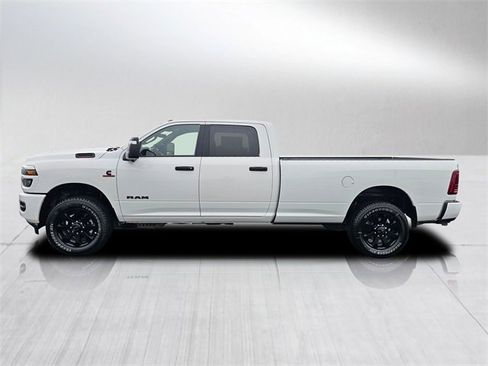 New 2025 RAM 3500 Big Horn image 34