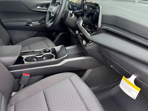 New 2026 Chevrolet Equinox LT w/ Safety and Technology Package AWD/4WD image 15