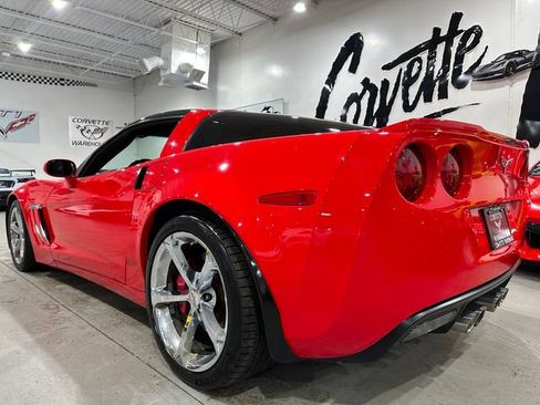 Used 2013 Chevrolet Corvette Grand Sport w/ 3LT Preferred Equipment Group RWD image 3