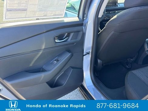 New 2025 Honda Accord SE image 21