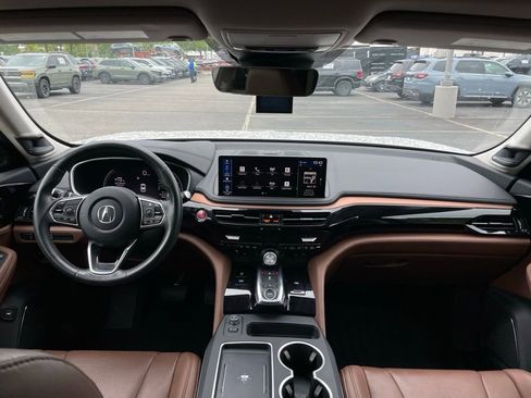 Used 2025 Acura MDX FWD w/ Technology Package image 10