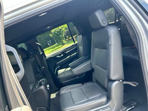 Used 2024 GMC Yukon XL Denali w/ Advanced Technology Package AWD/4WD image 45