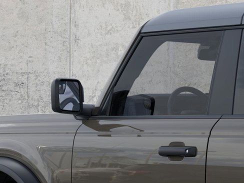 New 2025 Ford Bronco Base image 22