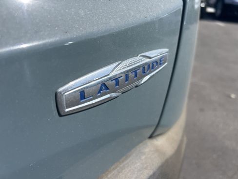 Used 2018 Jeep Renegade Latitude image 16