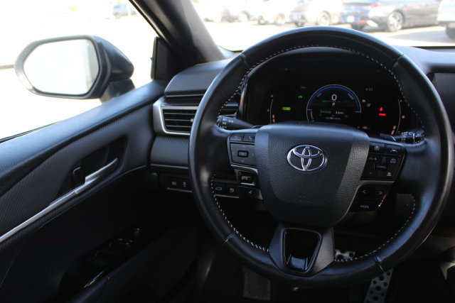 Certified 2025 Toyota Camry SE FWD image 44