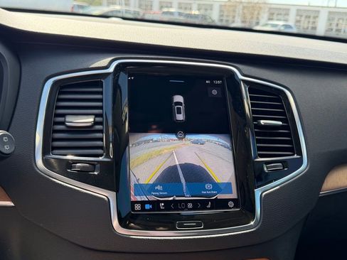 Used 2023 Volvo XC90 B6 Plus w/ Protection Package Premier image 23