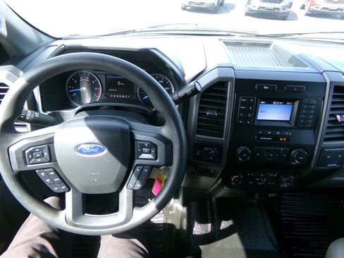 Used 2022 Ford F250 XL w/ Power Equipment Group AWD/4WD image 14