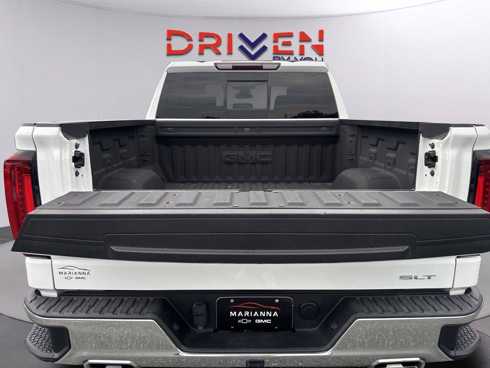 Used 2024 GMC Sierra 1500 SLT w/ SLT Premium Package AWD/4WD image 33