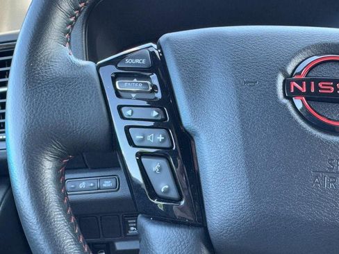 Used 2023 Nissan Frontier PRO-4X w/ Pro Convenience Package AWD/4WD image 19