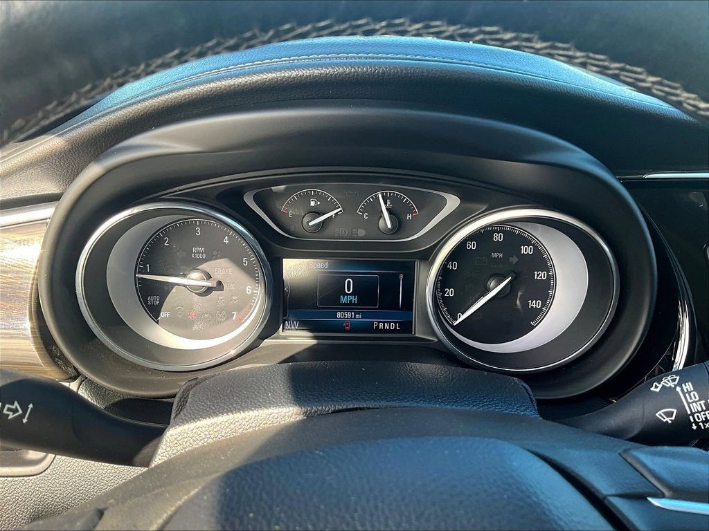 Used 2019 Buick Envision Essence AWD/4WD image 15