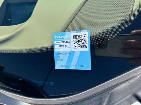 Used 2019 Cadillac XT5 Platinum image 25