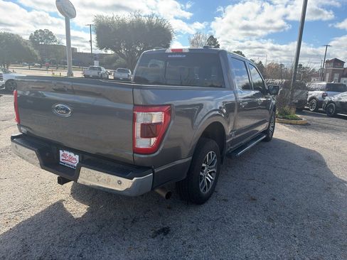 Used 2021 Ford F150 Lariat w/ Trailer Tow Package image 7
