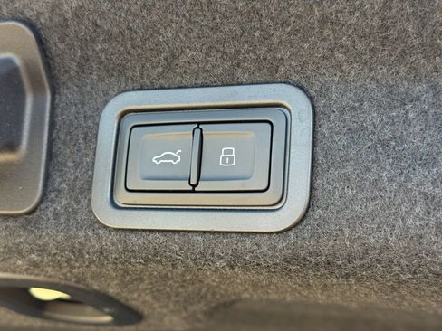 Used 2024 Audi A6 Premium Plus w/ Premium Plus Package AWD/4WD image 45