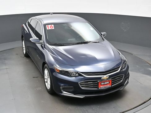 Used 2016 Chevrolet Malibu LT FWD image 33
