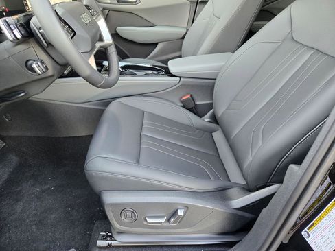 New 2026 Audi Q3 quattro 2.0T AWD/4WD image 25