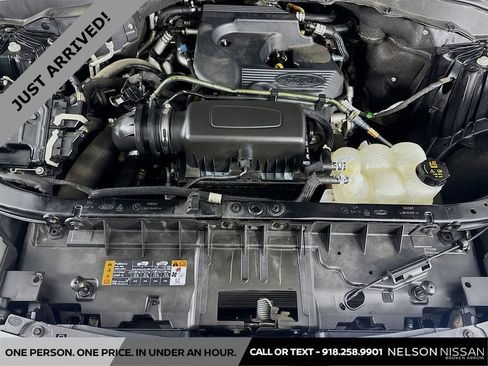 Used 2020 Ford Explorer XLT w/ Equipment Group 202A image 29