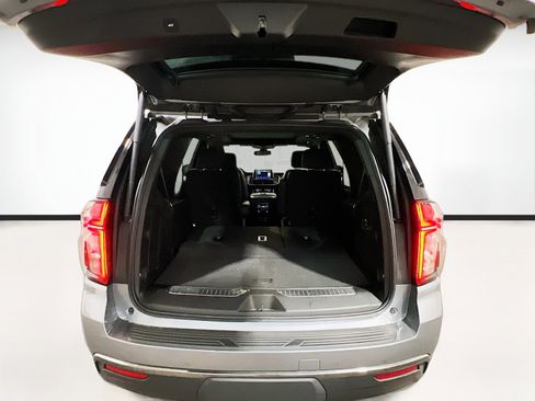 Used 2022 Chevrolet Tahoe Z71 w/ Luxury Package image 21