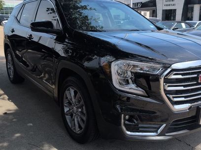 Used 2024 GMC Terrain SLT