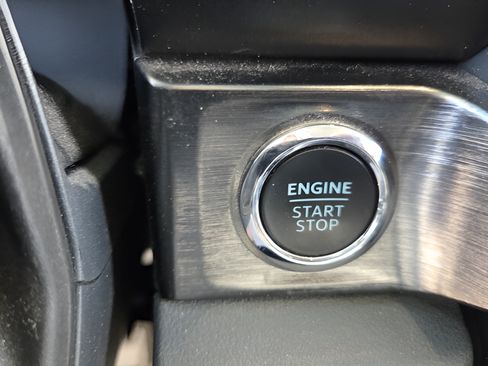 Used 2023 Ford F250 Lariat w/ Chrome Package AWD/4WD image 22