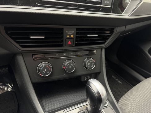 Used 2019 Volkswagen Jetta S w/ Driver Assistance Package FWD image 17