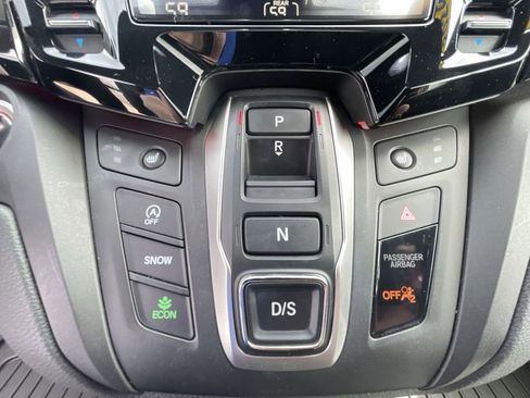 Used 2024 Honda Odyssey Sport image 15