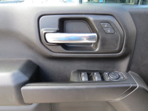 Used 2025 Chevrolet Silverado 2500 Custom w/ Custom Value Package AWD/4WD image 21