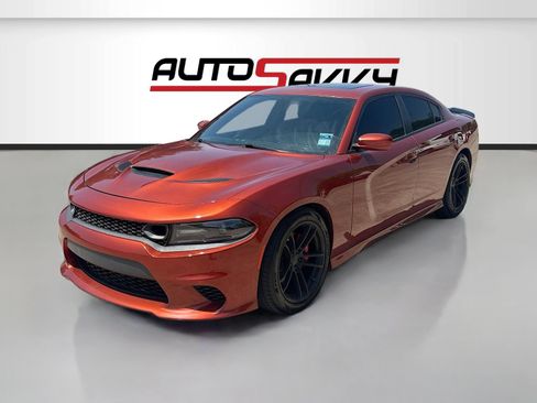 Used 2020 Dodge Charger Scat Pack w/ Dynamics Package RWD image 3