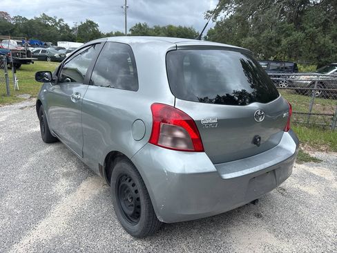 Used 2008 Toyota Yaris 2-Door Hatchback FWD image 4