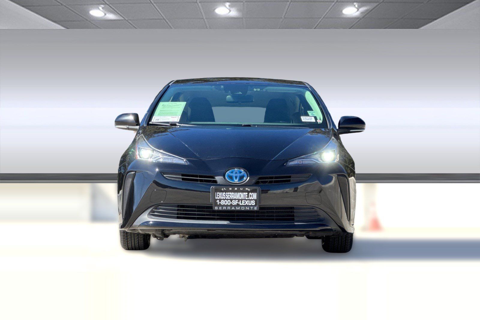 Used 2019 Toyota Prius L Eco FWD image 5