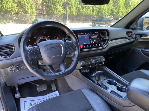 Used 2022 Dodge Durango R/T AWD/4WD image 32