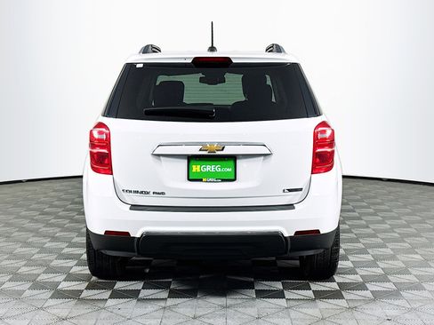 Used 2017 Chevrolet Equinox Premier w/ Enhanced Convenience Package AWD/4WD image 8