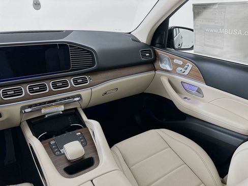 New 2026 Mercedes-Benz GLE 450 4MATIC image 26